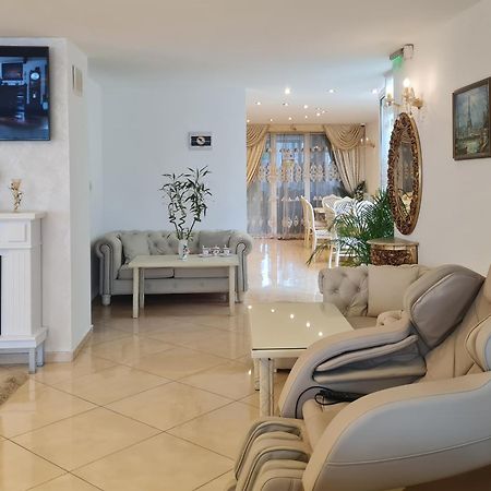Hotel Dalia - Bankja Kültér fotó